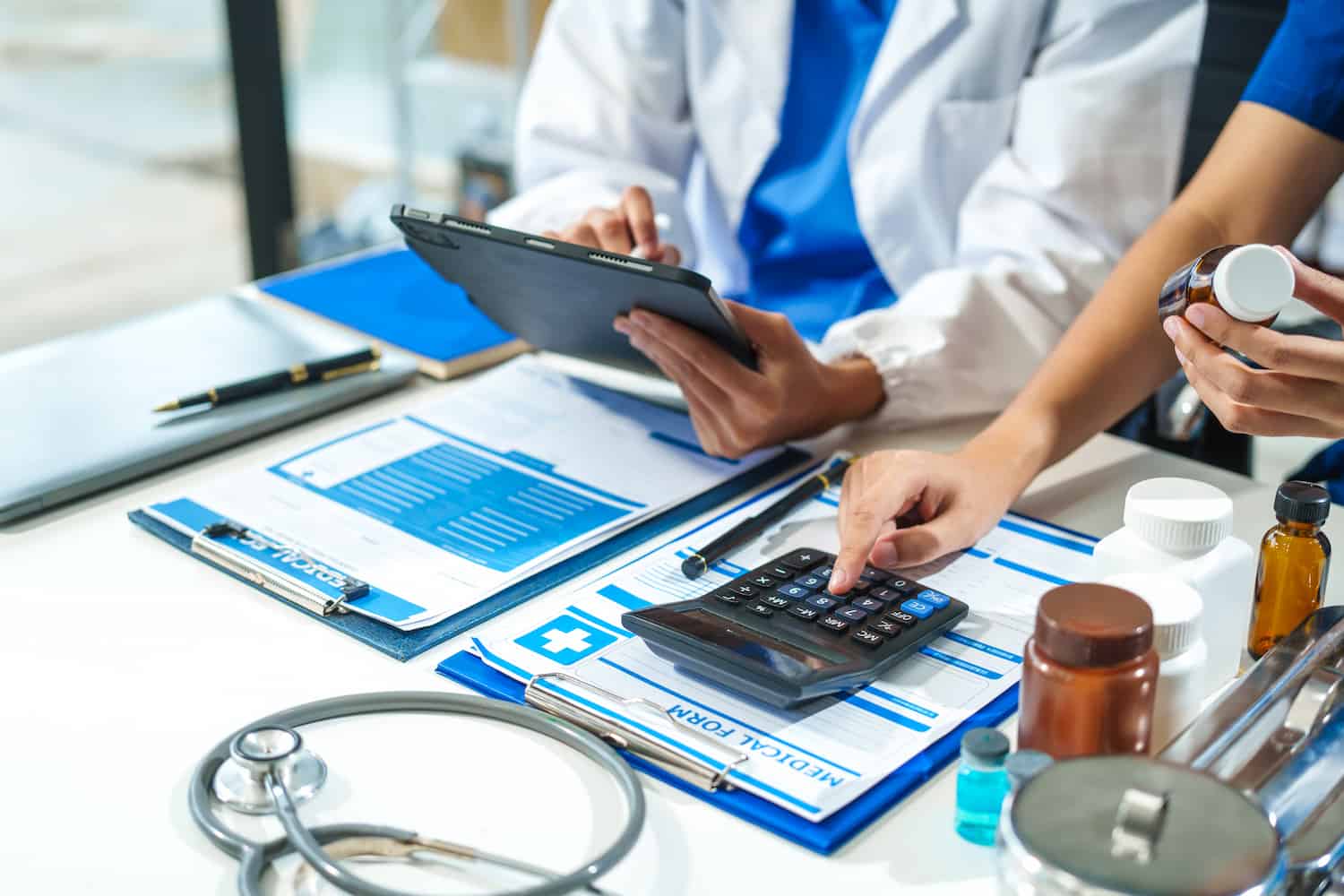 Planejamento Tributário Para Consultórios Médicos - Contabilidade em São Paulo - SP | Fiscon e Prosper Associados - Planejamento Tributário para Consultórios Médicos: Maximize Lucros Planejamento Tributário Para Consultórios Médicos - Contabilidade em São Paulo - SP | Fiscon e Prosper Associados - Planejamento Tributário para Consultórios Médicos: Maximize Lucros